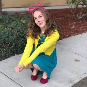 Meet your Posher, Julie